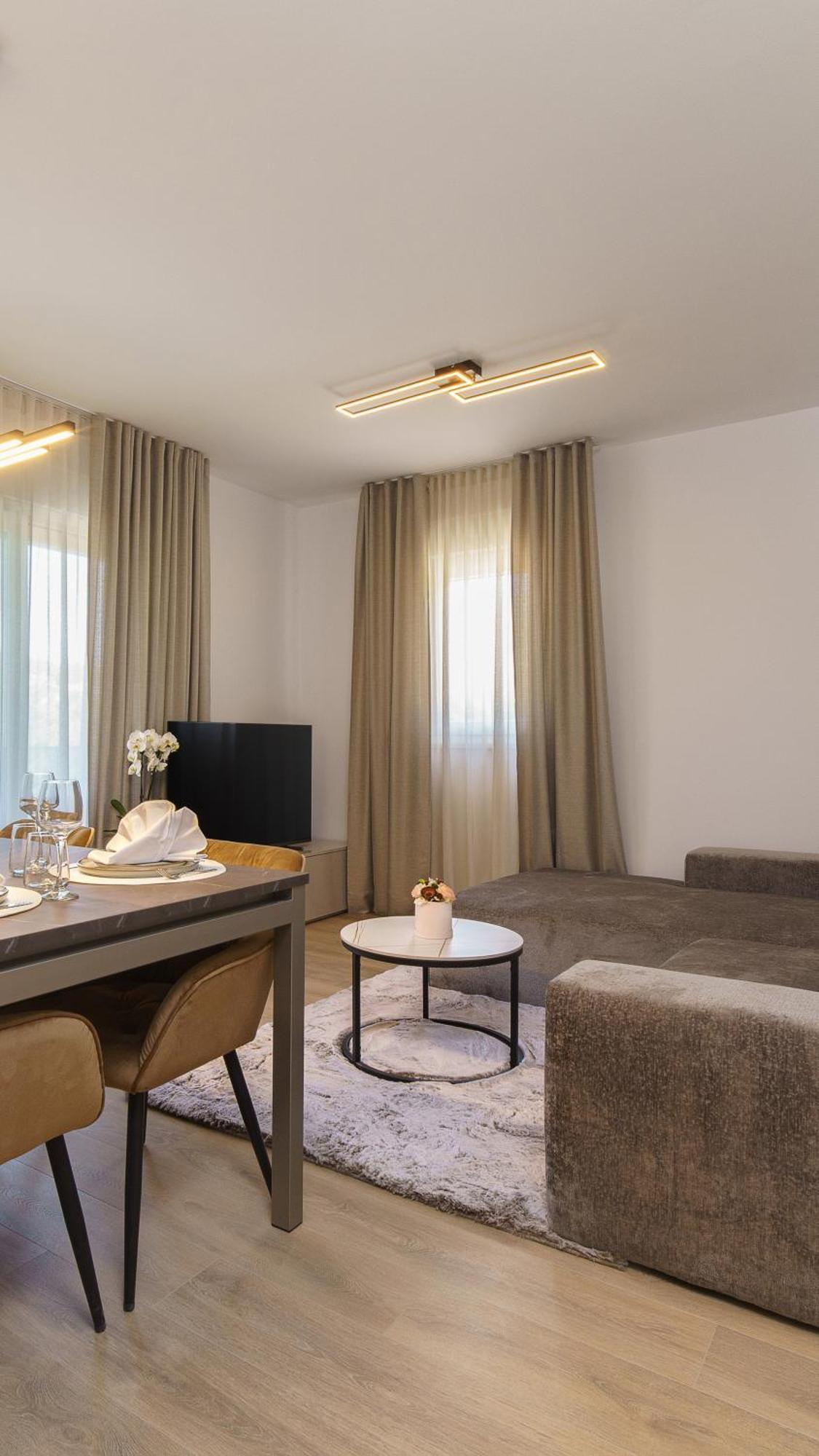 Villa Bila Podstrana Esterno foto